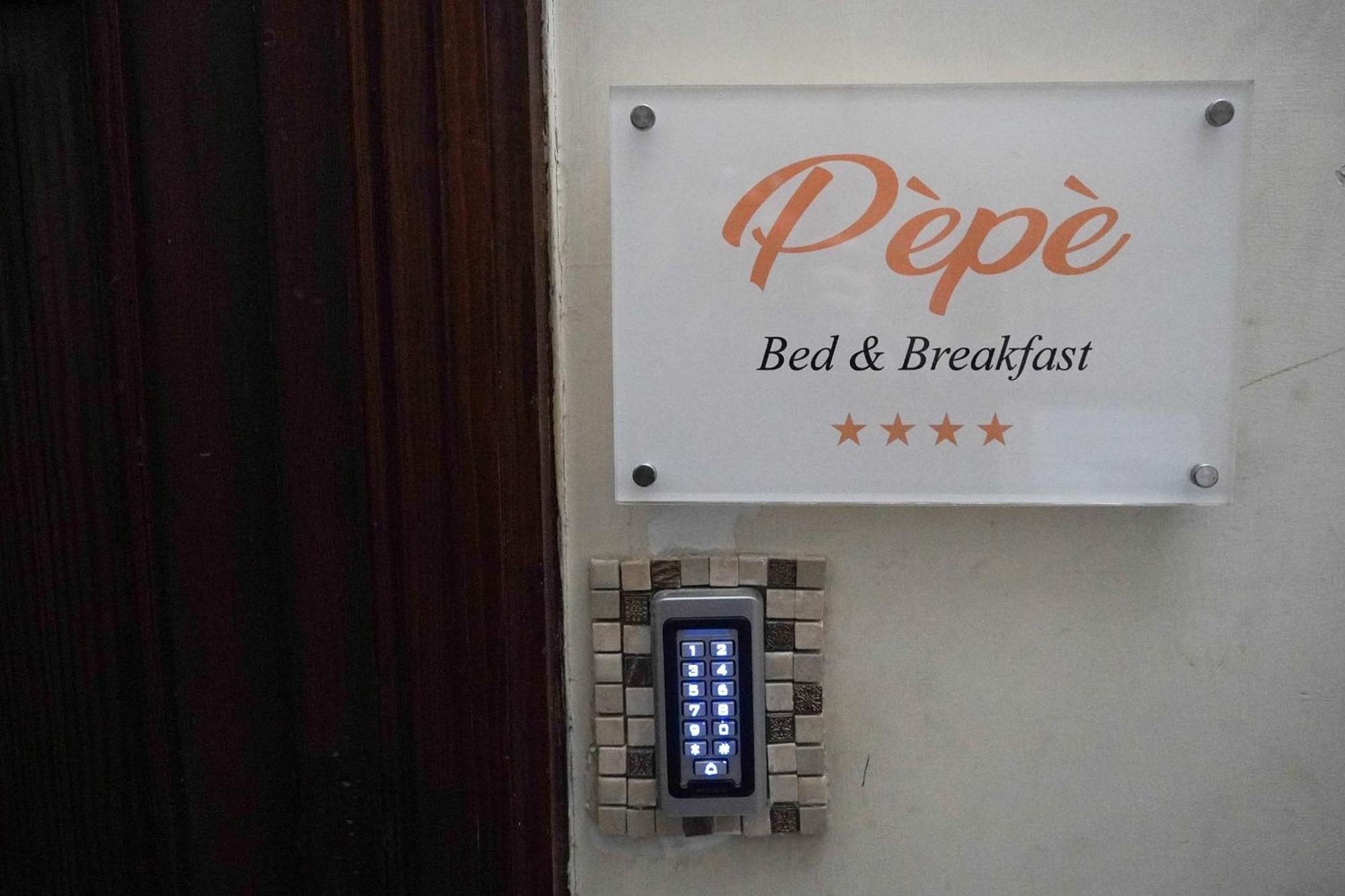Pepe Bed & Breakfast Napoli Exterior foto